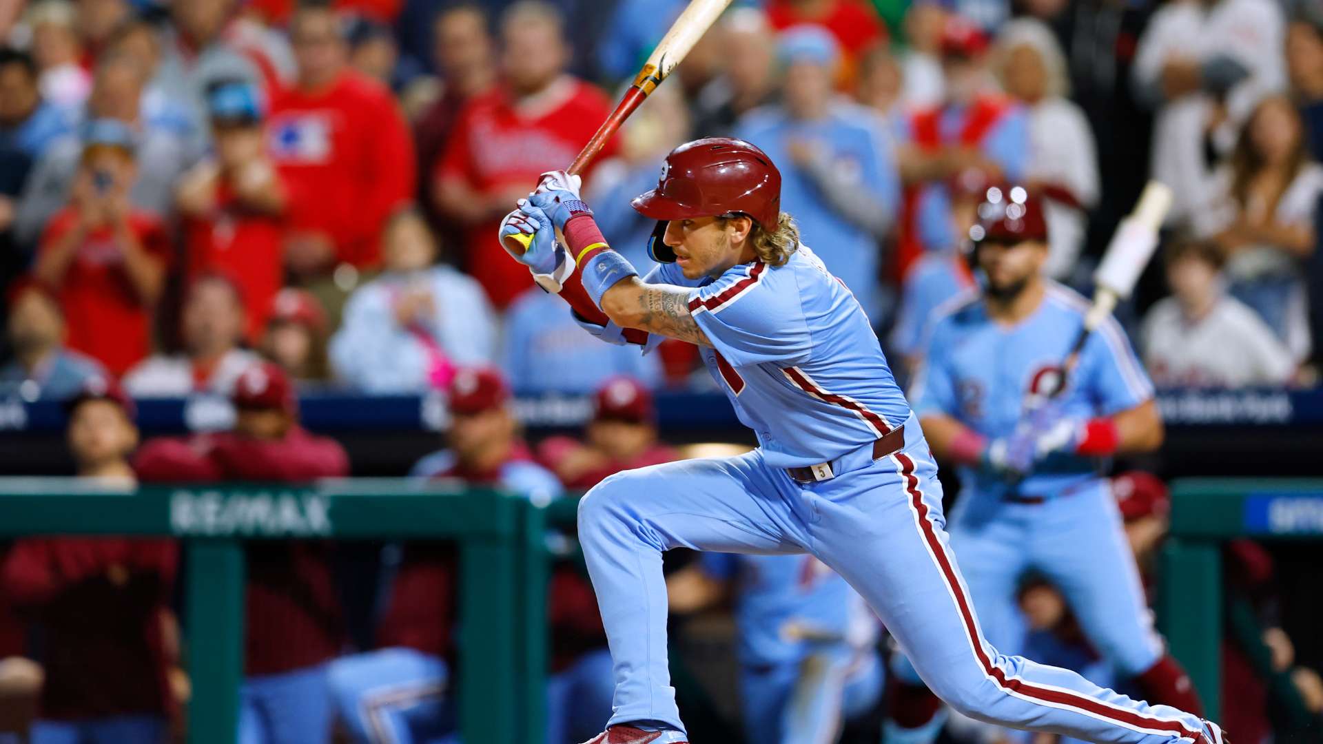 B费也用他 B费也用他