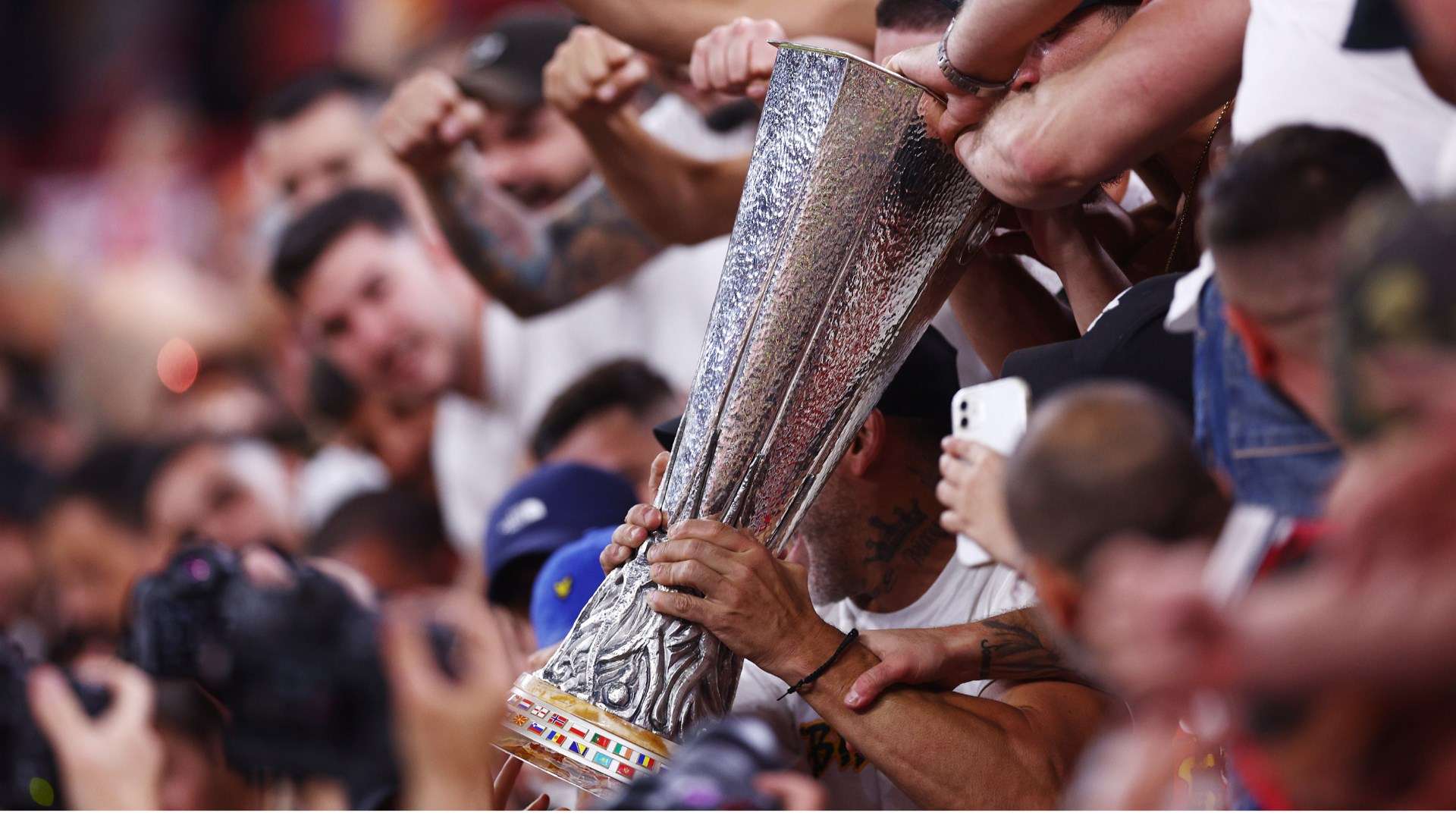 并将在康复 并将在康复